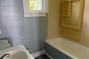 1718 1st Ave, Cincinnati, OH 45205 - Photo 9