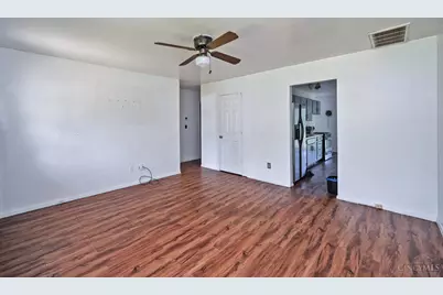 821 W Galbraith Road, Springfield Township, OH 45231 - Photo 7
