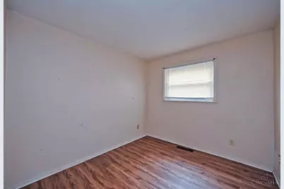 821 W Galbraith Road, Springfield Township, OH 45231 - Photo 21