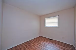 821 W Galbraith Rd, Springfield Township, OH 45231 - Photo 21