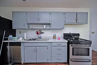 821 W Galbraith Road, Springfield Township, OH 45231 - Photo 9