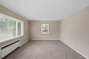 2370 Losantiville Ave, Golf Manor, OH 45237 - Photo 17