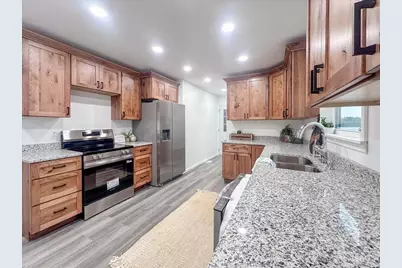 132 E Main Street, Leesburg, OH 45135 - Photo 9