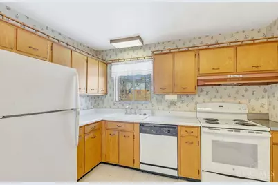 818 Rosetree Lane, Anderson Township, OH 45230 - Photo 9