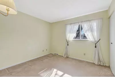 818 Rosetree Lane, Anderson Township, OH 45230 - Photo 21