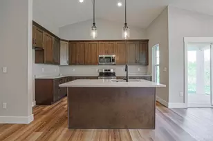 5017 Waterford Ln, Middletown, OH 45042 - Photo 15