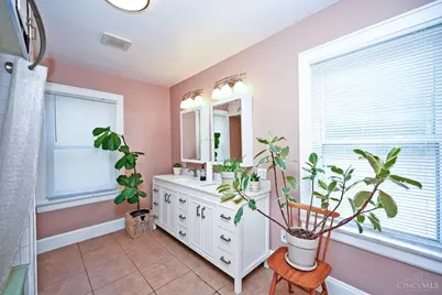 5830 Woodmont Avenue, Cincinnati, OH 45213 - Photo 27