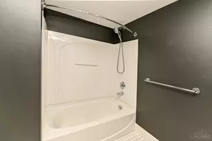 15 W Fourth St, Cincinnati, OH 45202 - Photo 37
