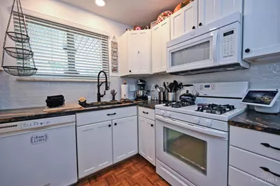 137 Bayham Drive, Cincinnati, OH 45218 - Photo 13