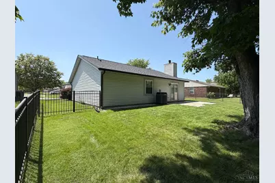 2491 Windsor Village Drive, Miamisburg, OH 45342 - Photo 33