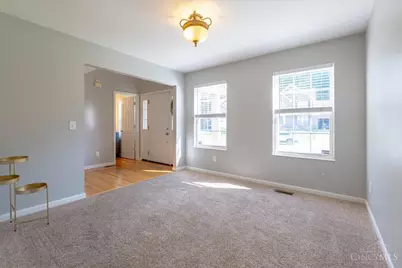 224 Wyndham Drive, Hamilton Township, OH 45039 - Photo 5