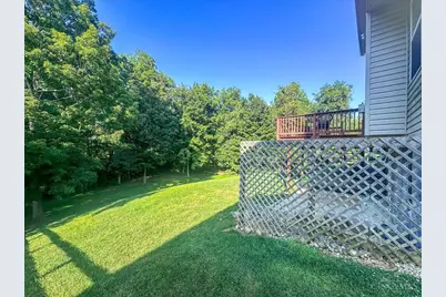 224 Wyndham Drive, Hamilton Township, OH 45039 - Photo 37