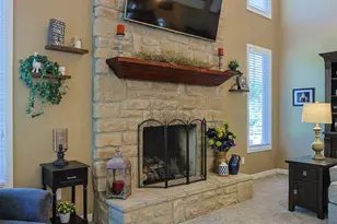 723 Nunner Rd, Hamilton Township, OH 45039 - Photo 15