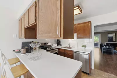 26 Twin Lakes Drive, Fairfield, OH 45014 - Photo 15