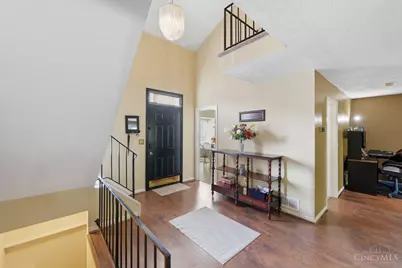 26 Twin Lakes Drive, Fairfield, OH 45014 - Photo 11