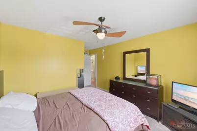 26 Twin Lakes Drive, Fairfield, OH 45014 - Photo 21