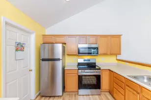 401 St Andrews Cir, Miami Township, OH 45150 - Photo 37