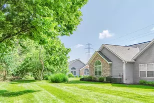 401 St Andrews Cir, Miami Township, OH 45150 - Photo 3