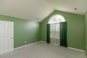401 St Andrews Cir, Miami Township, OH 45150 - Photo 27