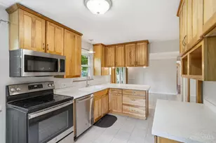 10250 Kerrianna Dr, Montgomery, OH 45242 - Photo 13