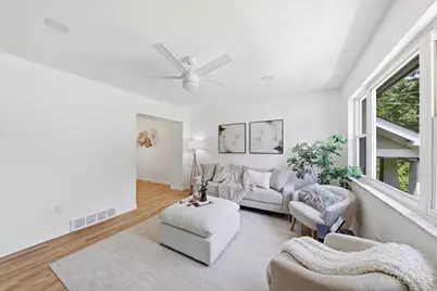 519 Norway Avenue, Cincinnati, OH 45229 - Photo 5
