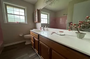 8575 Kentland Ct, Amberley, OH 45236 - Photo 13