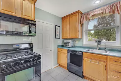 7431 Werner Avenue, Cincinnati, OH 45231 - Photo 11