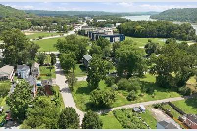 231 Worth Street, Cincinnati, OH 45226 - Photo 9