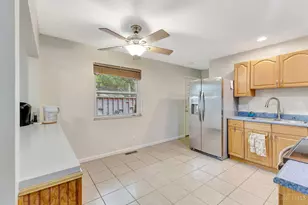 538 Palmerston Dr, Delhi Township, OH 45238 - Photo 17