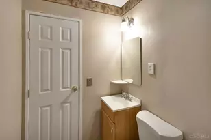 538 Palmerston Dr, Delhi Township, OH 45238 - Photo 21