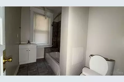 2478 Paris Street, Cincinnati, OH 45219 - Photo 27