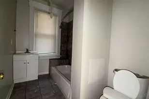 2478 Paris St, Cincinnati, OH 45219 - Photo 27