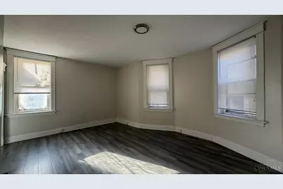 2478 Paris Street, Cincinnati, OH 45219 - Photo 9