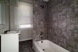 2478 Paris St, Cincinnati, OH 45219 - Photo 13
