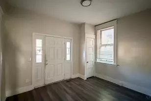 2478 Paris St, Cincinnati, OH 45219 - Photo 5