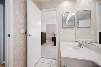 2 Boxwood Court, Cincinnati, OH 45246 - Photo 29