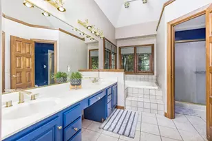 8185 Misty Cove Ln, Deerfield Township, OH 45039 - Photo 13