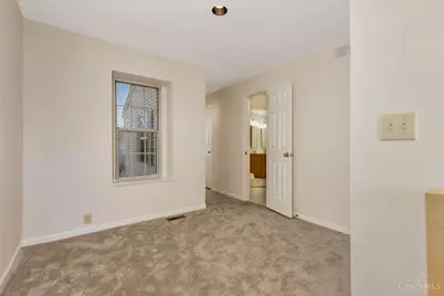 11709 Bedivere Court, Sharonville, OH 45241 - Photo 17