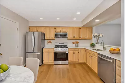 11709 Bedivere Court, Sharonville, OH 45241 - Photo 13