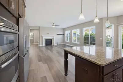 1303 Autumn Run Drive, Maineville, OH 45039 - Photo 11
