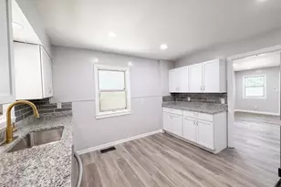 7425 Martin St, Cincinnati, OH 45231 - Photo 3
