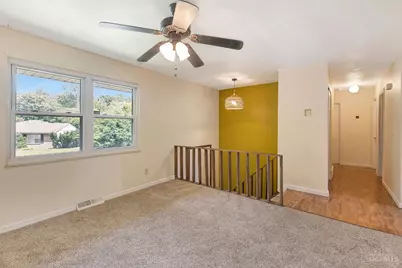226 Goodrich Lane, Cincinnati, OH 45233 - Photo 7