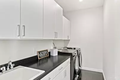 3174 Portsmouth Avenue, Cincinnati, OH 45208 - Photo 39