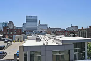 1326 Vine St, Cincinnati, OH 45202 - Photo 25