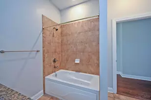 1326 Vine St, Cincinnati, OH 45202 - Photo 19