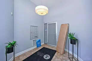 1326 Vine St, Cincinnati, OH 45202 - Photo 5