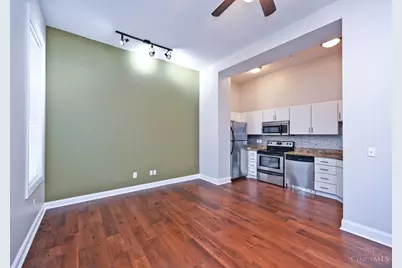 1326 Vine Street #B, Cincinnati, OH 45202 - Photo 15
