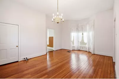 202 W 69th Street, Cincinnati, OH 45216 - Photo 5