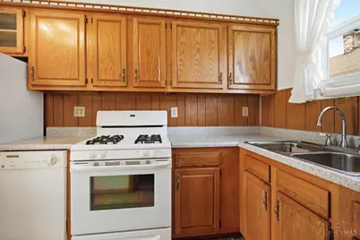 202 W Sixty Ninth Street, Cincinnati, OH 45216 - Photo 9
