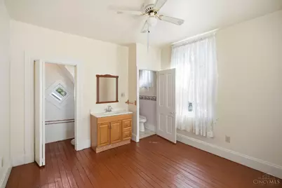 202 W 69th Street, Cincinnati, OH 45216 - Photo 19